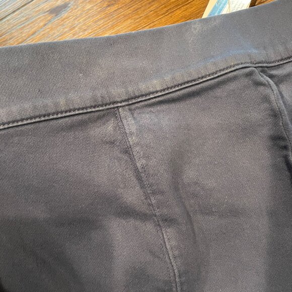 Vineyard Vines Blue Leggings with Sleek Design - Picture 10 of 16